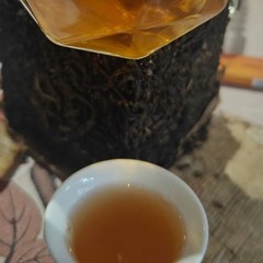 2009 Lao Man’e Sweet Ancient Tree Raw Pu-erh Tea 480g | Aged Sheng Cake