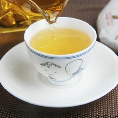 120g Yunnan Black Tea High Mountains Rose Flower Black Tea cake