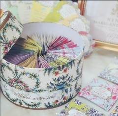 Nina’s Paris, Nina’s Paris Custom Hat Box Gift Set of 8 Tea Varieties, 40 Bags