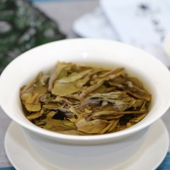 Premium Organic Fuding Bai Mu Dan Flake White Peony Pai Mu Tan White Tea 20 Pcs