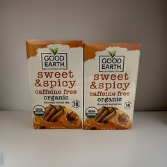 NEW – Lot 4 Boxes Good Earth Sweet & Spicy Caffeine Free Organic TEA (72 Total)
