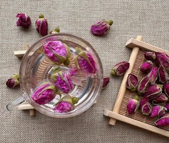 Dried Rose Petals and Rose Buds -1 Pound Food grade – Use in Tea, Baking, Mak…
