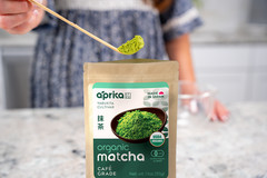 Bamboo Matcha Scoop + Café Grade Japanese Matcha Powder 30g | Chashaku + Matcha